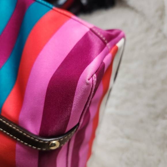 Coach Legacy Stripe Sateen Tote Bag - Picture 11 of 15